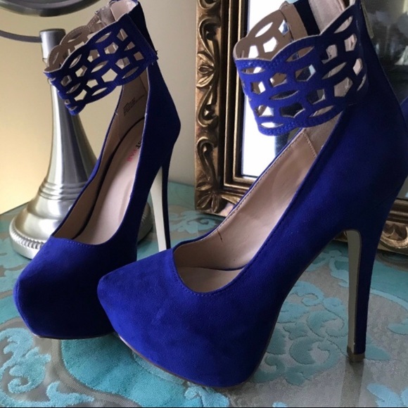 JustFab Shoes - Worn 1x Blue Suede Platform Heels
